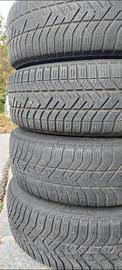 N°4 Pneumatici 195/65 R15 invernali