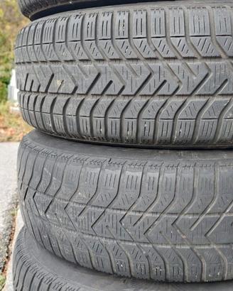 N°4 Pneumatici 195/65 R15 invernali