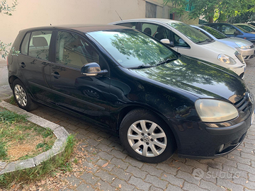 ? Volkswagen Golf 5 - 1.9 TDI - 2005 - 380.000 km