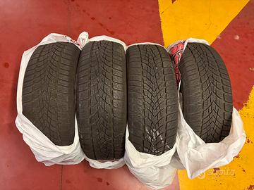 Set pneumatici  invernali Dunlop SP4D 225/55-18