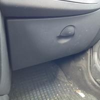 Cassetto portaoggetti DACIA DUSTER del 2012