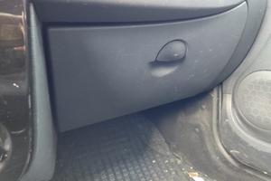 Cassetto portaoggetti DACIA DUSTER del 2012