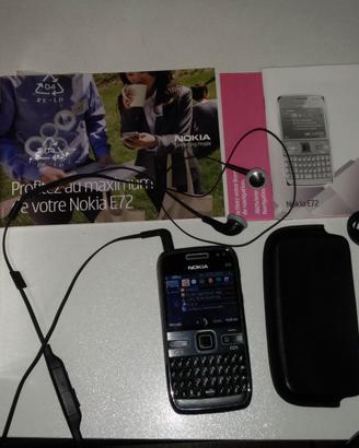 Nokia E72