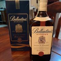 Ballantine’s finest scotch whisky da collezione