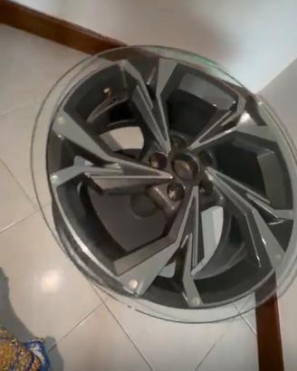 Tavolino con rotelle Cerchio Audi Originale