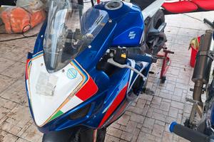Suzuki gsx 750 R k7