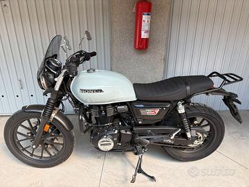 Honda GB350 – 1.800 km – € 4.100”: