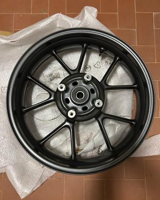 Cerchione posteriore Triumph Street Twin