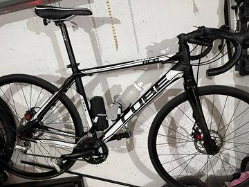 Cube Cross Race / Gravel – Shimano Ultegra