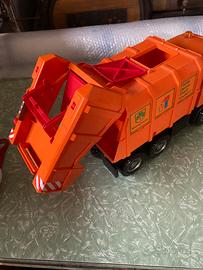 Camioncino nettezza urbana