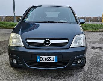 Opel Meriva 1.4 16V GPL-TECH Club