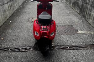 Vespa GTS 300
