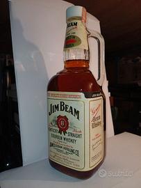 Grande bottiglia di whisky Jim Beam
