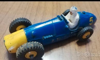 Dinky Toys Ferrari 234  Meccano ltd scala 1/43