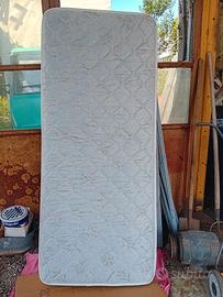 materassi  di un posto 