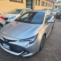 TOYOTA Corolla 2.0 Hybrid Business