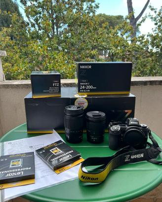 Nikon Z6 con 24-70 + ftz kit