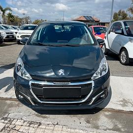 Peugeot 208 PureTech 82 5 porte Allure