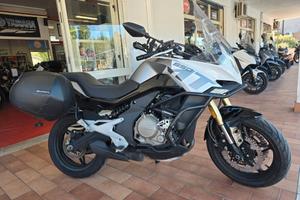 Cf Moto 650 MT KM 15.922 IN PROMO !!!