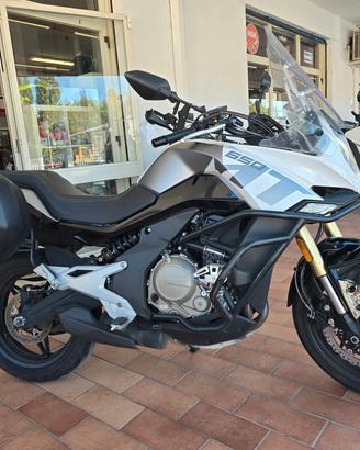 Cf Moto 650 MT KM 15.922 IN PROMO !!!