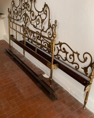 Letto in ottone