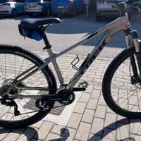 Trek X-Caliber 8  - MTB 29” taglia 17.5