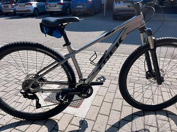 Trek X-Caliber 8  - MTB 29” taglia 17.5