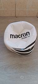 pallone da calcio Macron