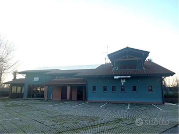 Negozio a Marano Ticino