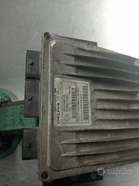 centralina motore Renault Clio 3 dci Delhi 