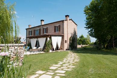 Pergole in legno antico di recupero