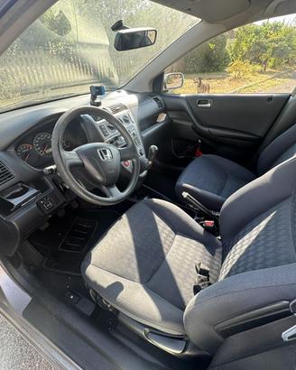 Honda Civic 1.4 benzina da 90 CV