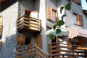 Casa vacanze Val d'Aosta Sarre weekend, settimana
