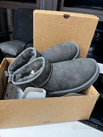 Stivali da neve UGG Mini, grigi 40