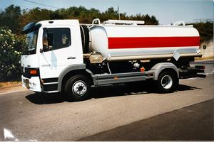 Autobotte carburanti ADR Mercedes