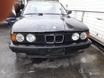 Bmw serie 5 520i E34 anno 1990 per ricambi (2a)