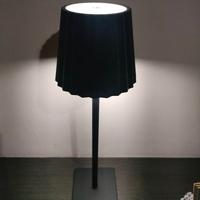 LAMPADA DA TAVOLO A LED RICARICABILE