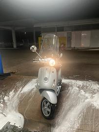 Vespa lx150