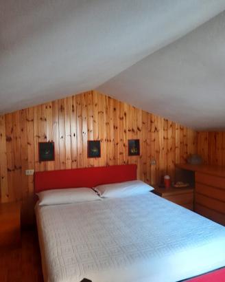 Casa vacanza Mansarda Carona Vista Lago