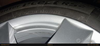 cerchi in Lega  4x100 Foro 54,1 mm e gomme hankook