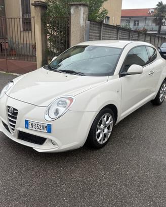 Alfa Romeo MiTo 1.3 JTDm-2 95 CV S&S Distinctive