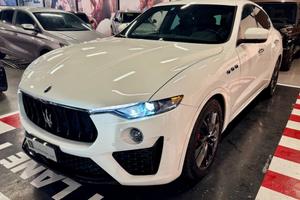 MASERATI Levante V6 Diesel 275 CV AWD Gransport