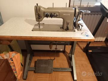 macchina da cucire industriale 