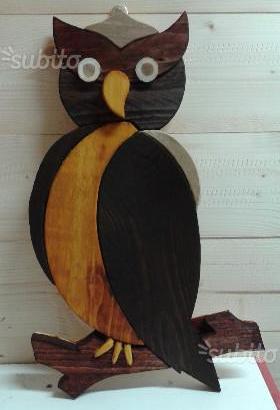 Gufo in legno fatto a mano