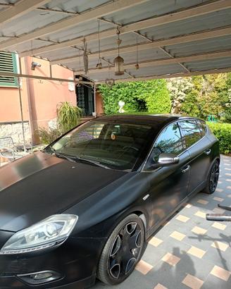 Lancia Delta 1.9 190 CV - Allestimento Hard Black