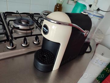 Machina caffe capsule a modo mio 