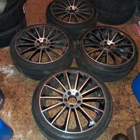 Quattro cerchi Mercedes