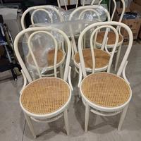 Sedie in legno con seduta in midollino