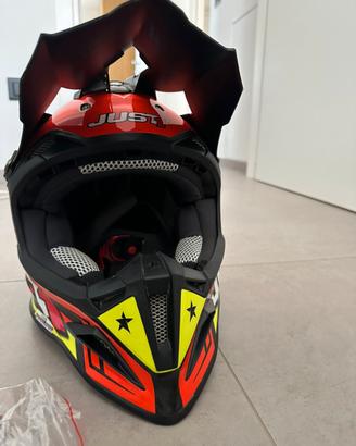 Casco just1 j11