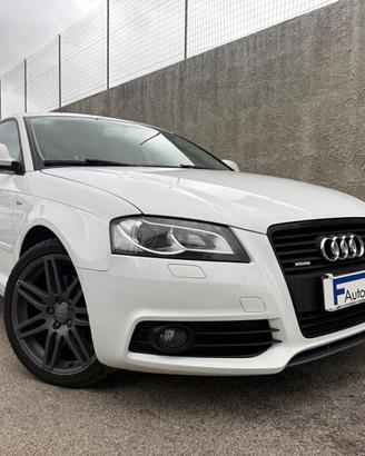 Audi A3 2.0 TDI 170 CV Quattro S-Line,Bluetooth,Cl
